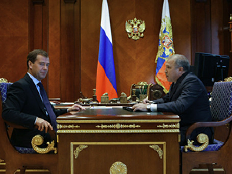 4 сентября президент России Дмитрий Медведев встретился с Эдуардом Худайнатовым. Фото: РИА Новости